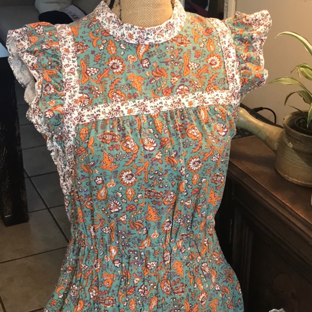 NWOT Universal Thread Sleeve Ruffle Dress - Picture 3 of 8